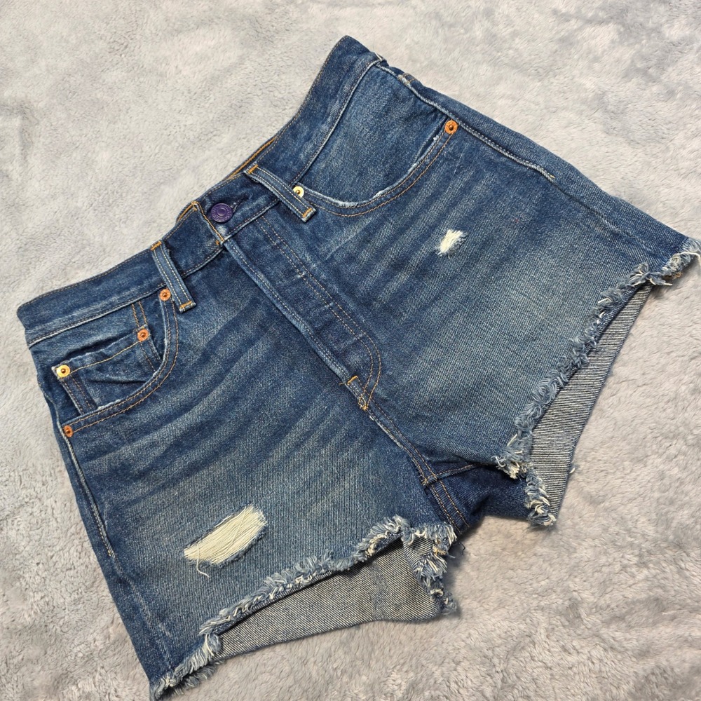 Levi's‎ Women 26 Blue Denim Shorts 501 Original High Rise Distressed Raw Hem